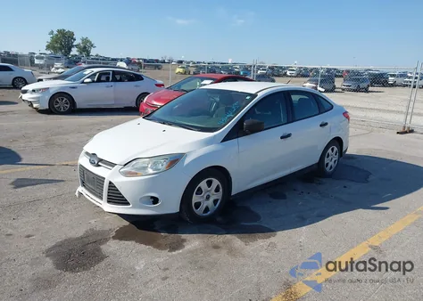 2014 Ford Focus S из США, поврежденный, VIN 1FADP3E22EL193028